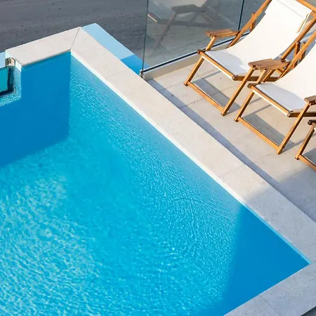 White Flamingo Apartmán